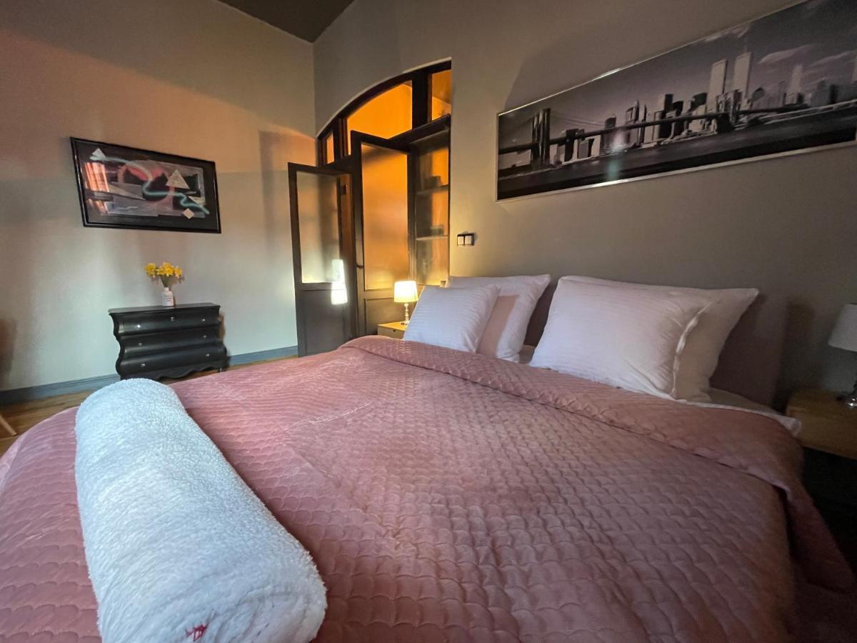 Apartament Podcienie Z Tarasem Bielsko-Biala Old Town Ngoại thất bức ảnh